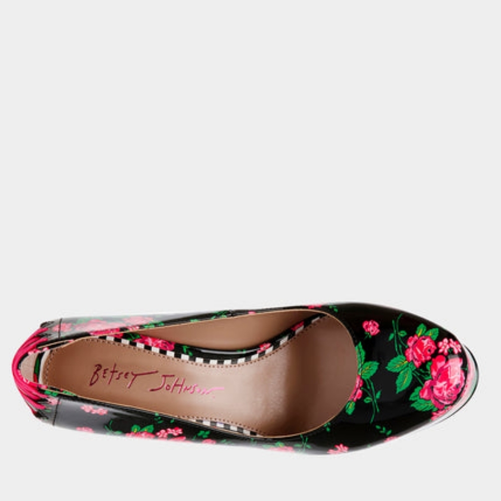 Betsey Johnson Floral Pumps Bonnee - Picture 4 of 10